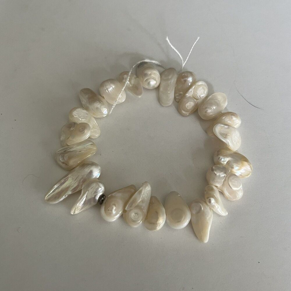 Vintage Irregular Blister Rice Pearl Stretch Bracelet Cream Off White